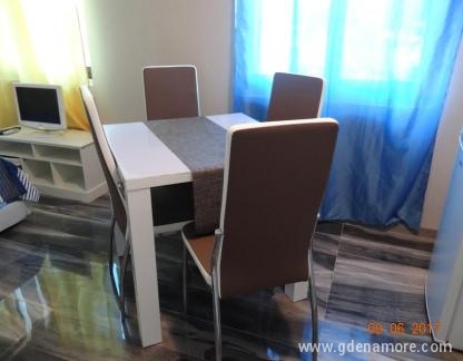 Tivat apartmani, Studio 1 , privatni smeštaj u mestu Tivat, Crna Gora